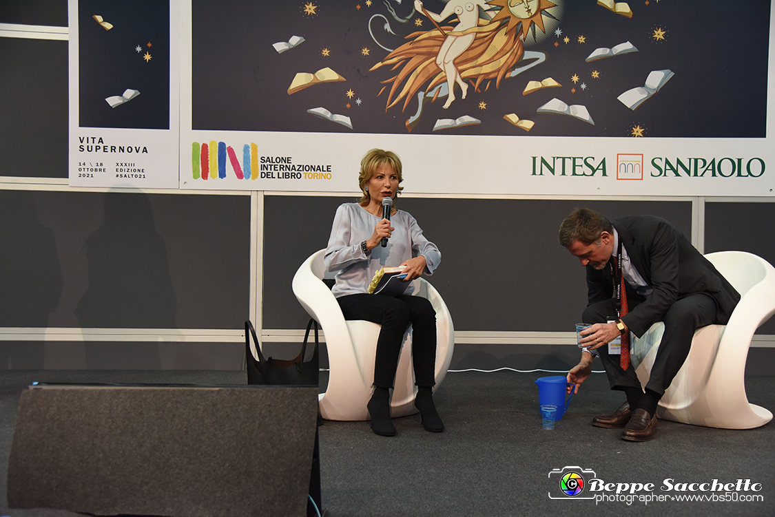 VBS_1650 - Salone del Libro di Torino - 33.ma edizione - 17 Ottobre 2021.jpg